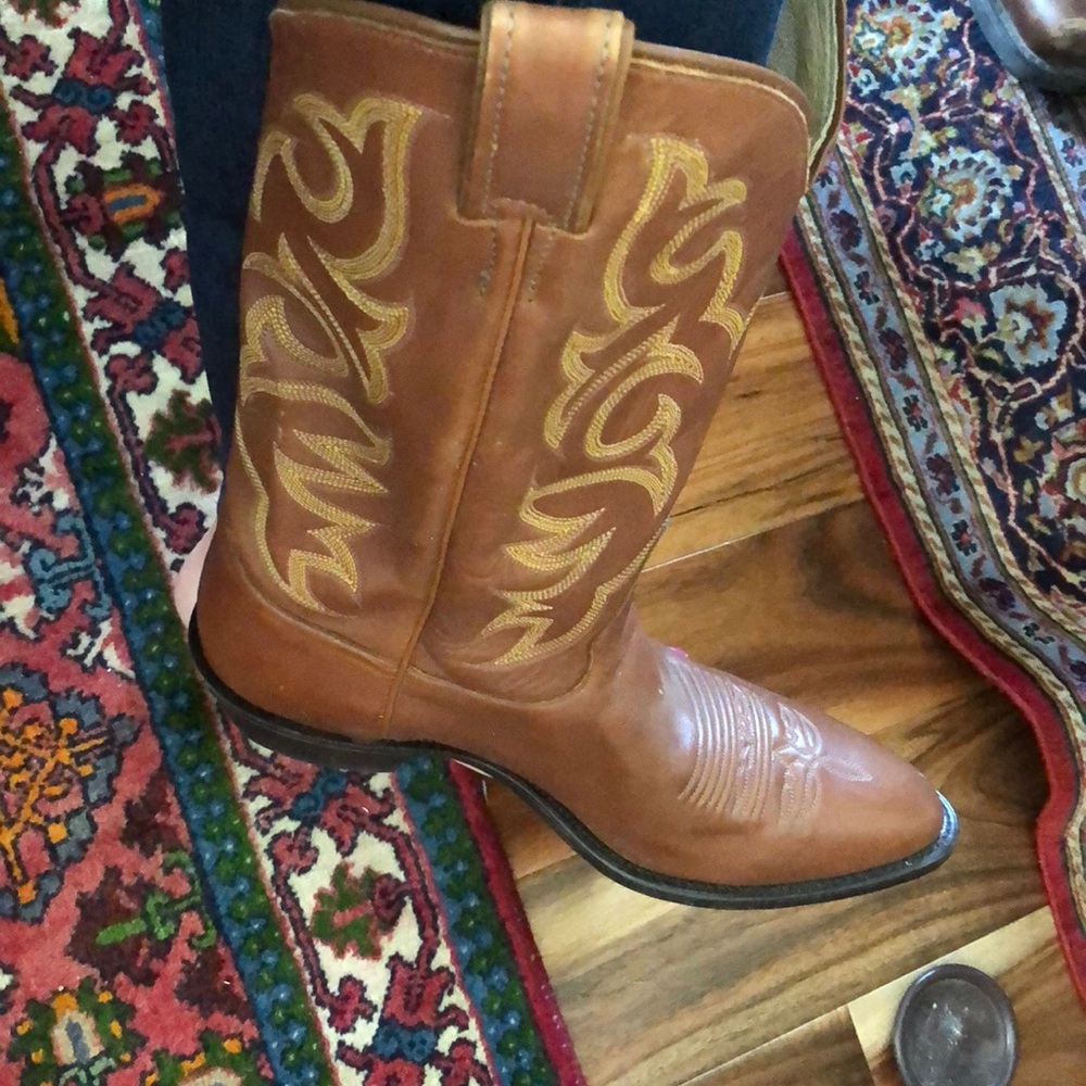 Men’s 11 1/2 D leather cowboy boots